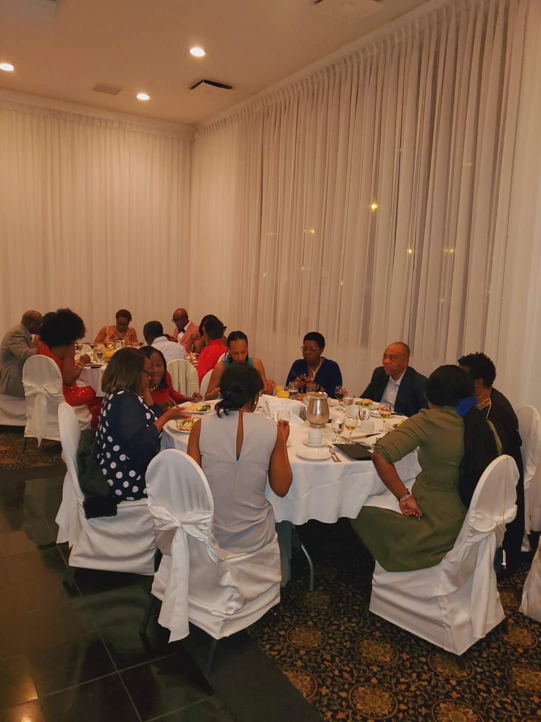 Diners BMBFF | Bienveillance Mutuelle pour le Bien-être Féminin et Familial